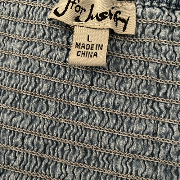 Chambray midi button front dress with pockets - Picture 3 of 5